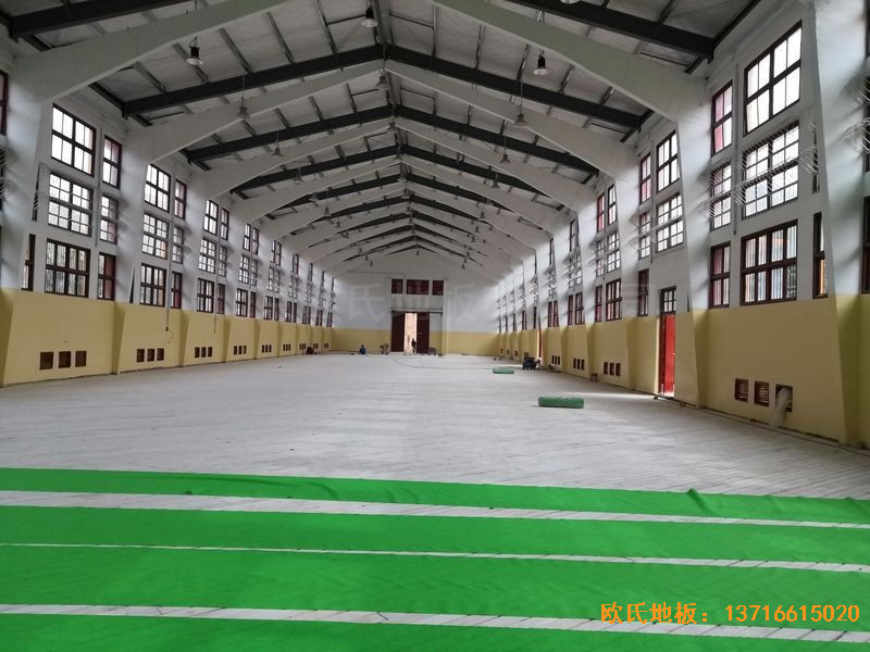 福建中國女排中國隊訓(xùn)練基地排球場館運動地板鋪裝案例
