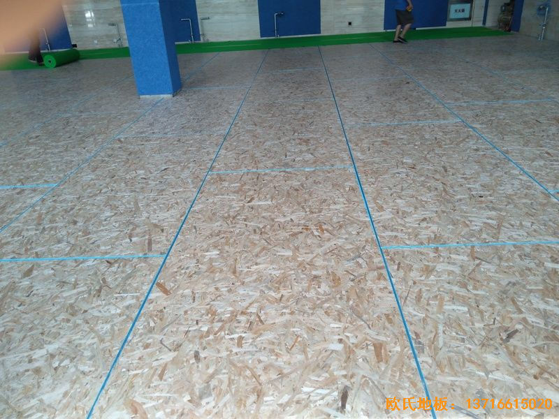 內(nèi)蒙古赤峰中國稅務(wù)總局職工活動中心運(yùn)動木地板施工案例