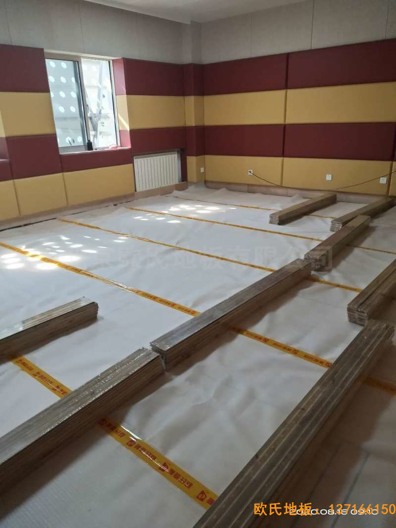 北京中國礦業(yè)大學附屬中學體育木地板施工案例