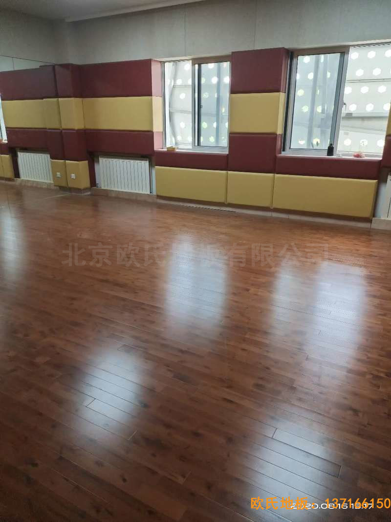 北京中國礦業(yè)大學附屬中學體育木地板施工案例