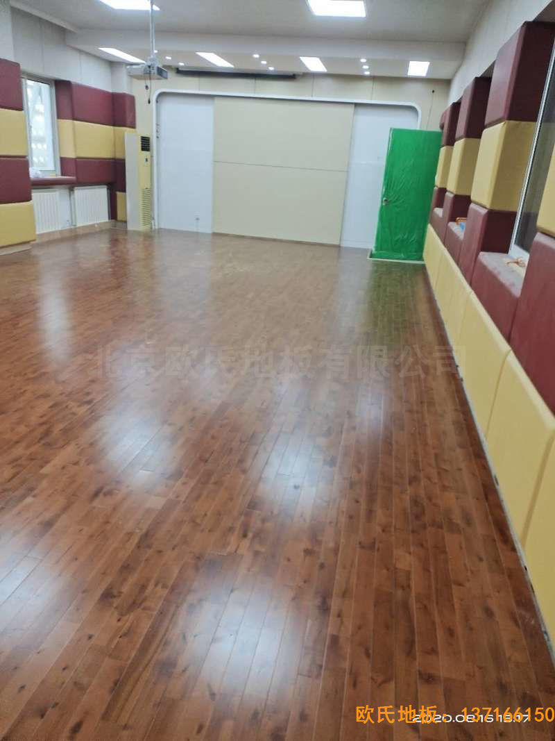 北京中國礦業(yè)大學附屬中學體育木地板施工案例