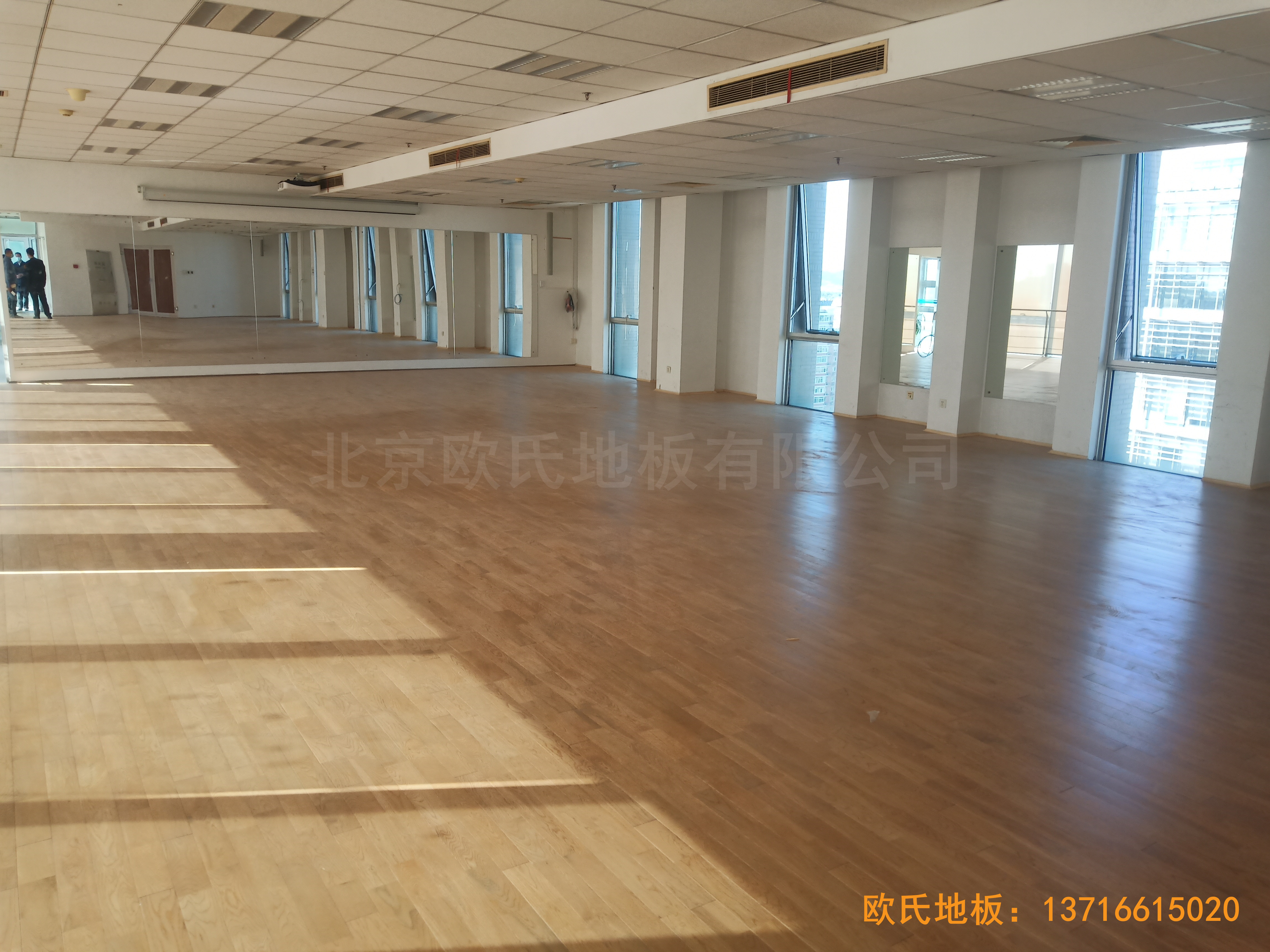 中國科學(xué)院技術(shù)研究所運動館體育木地板鋪裝案例0