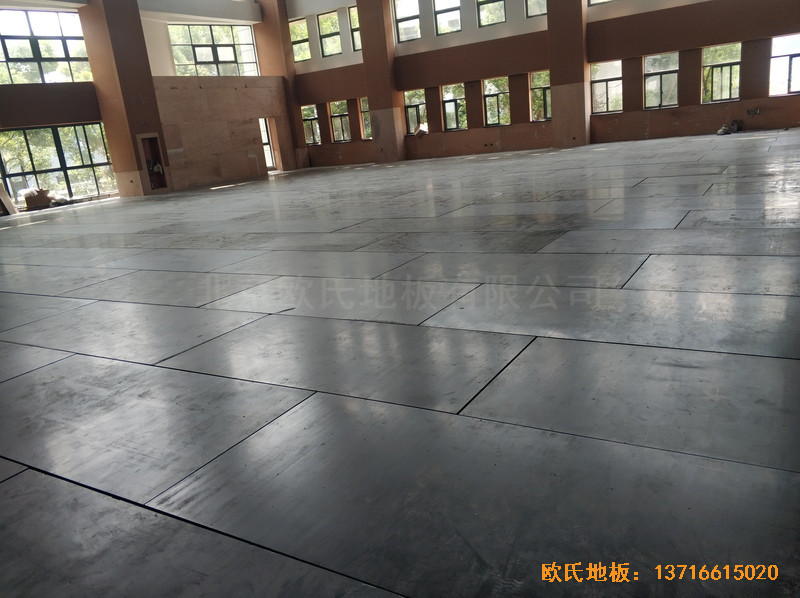 江蘇常州同濟中學(xué)運動館運動木地板鋪設(shè)案例2