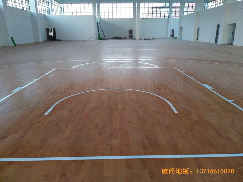 江蘇徐州悅城小學(xué)籃球館體育地板鋪設(shè)案例0