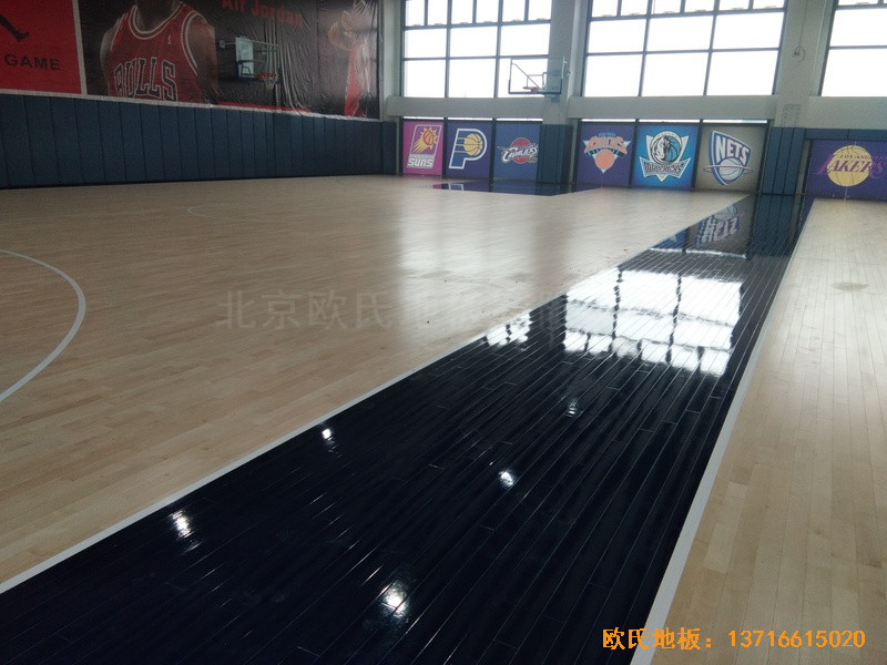 浙江寧波東體籃球館運動木地板鋪裝案例3