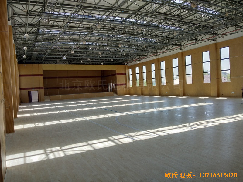 浙江德清縣三合體藝館運(yùn)動(dòng)木地板安裝案例5