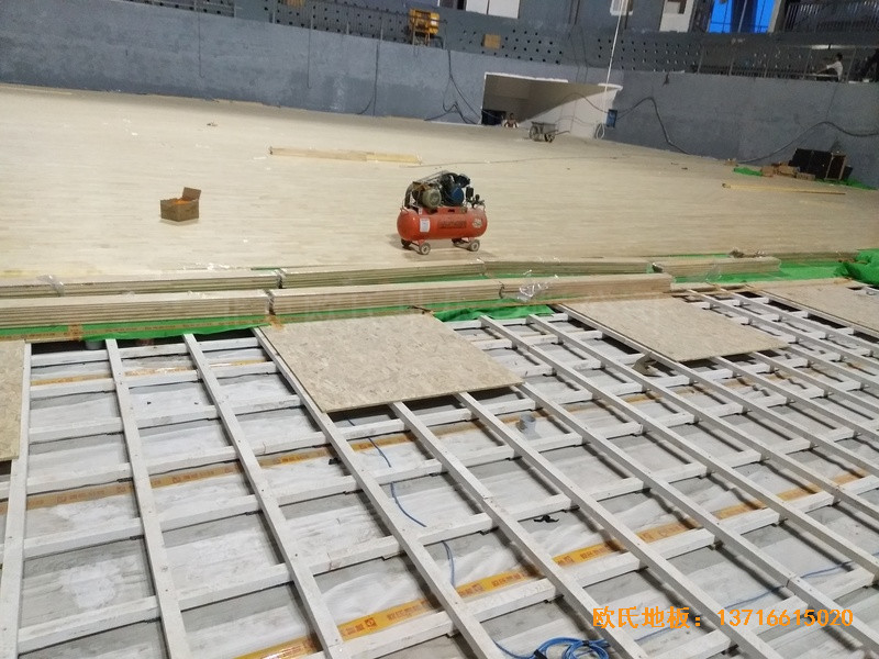 湖南黃花坪體育館體育地板施工案例2