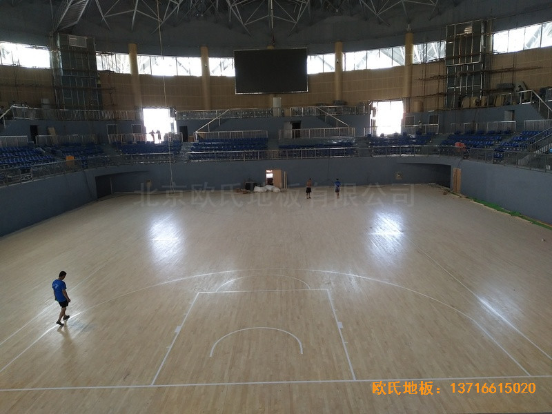 湖南黃花坪體育館體育地板施工案例5