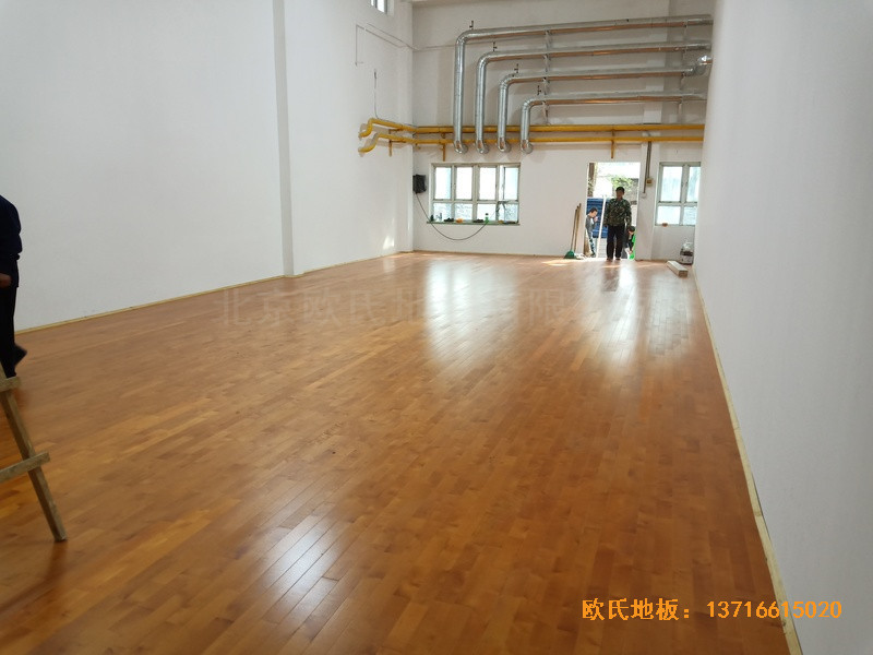 西城區(qū)黃寺大街24號院籃球館運動地板鋪裝案例5
