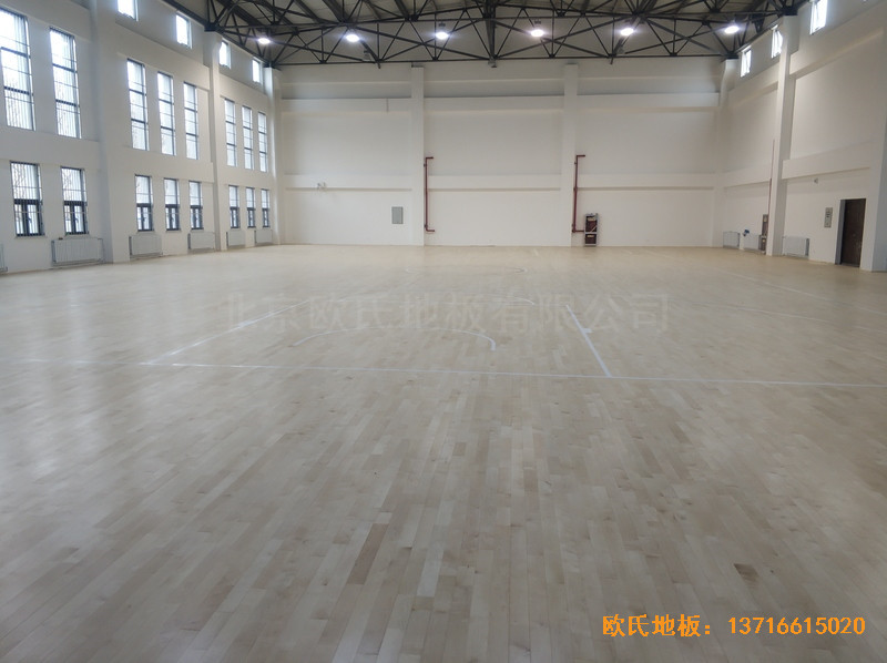 西安63751部隊籃球館體育木地板安裝案例4