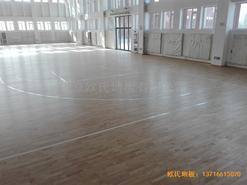 銀川北塔中學(xué)籃球館體育地板鋪設(shè)案例0