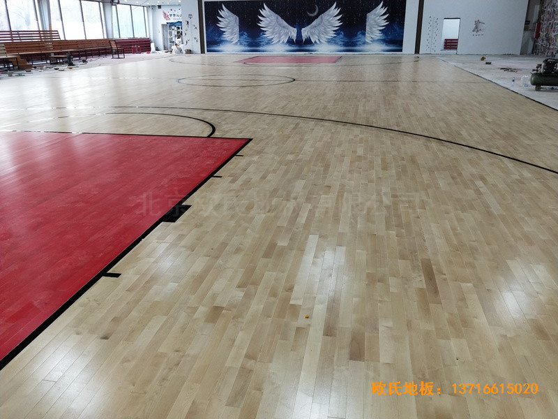 長春CBD汽車生活館籃球館體育地板鋪裝案例5