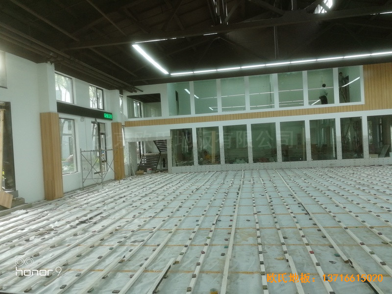 上海江楊南路485號(hào)攻守道場(chǎng)運(yùn)動(dòng)地板安裝案例1