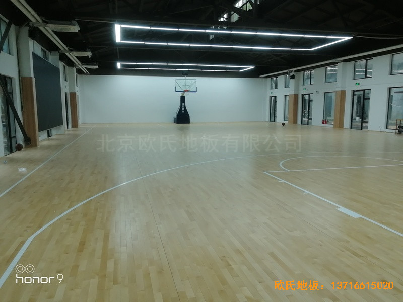 上海江楊南路485號(hào)攻守道場(chǎng)運(yùn)動(dòng)地板安裝案例4