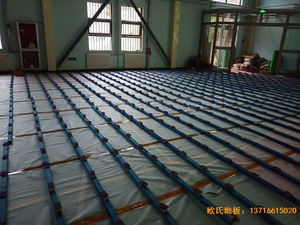 青海西寧市城西區(qū)新寧路18號中國科學(xué)院體育地板施工案例