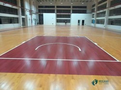 不錯(cuò)籃球體育木地板施工步驟