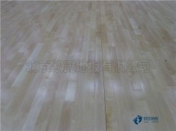 室內(nèi)籃球館地板安裝公司