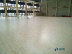 小學(xué)俄勒岡松舞臺(tái)場(chǎng)館木地板施工方案